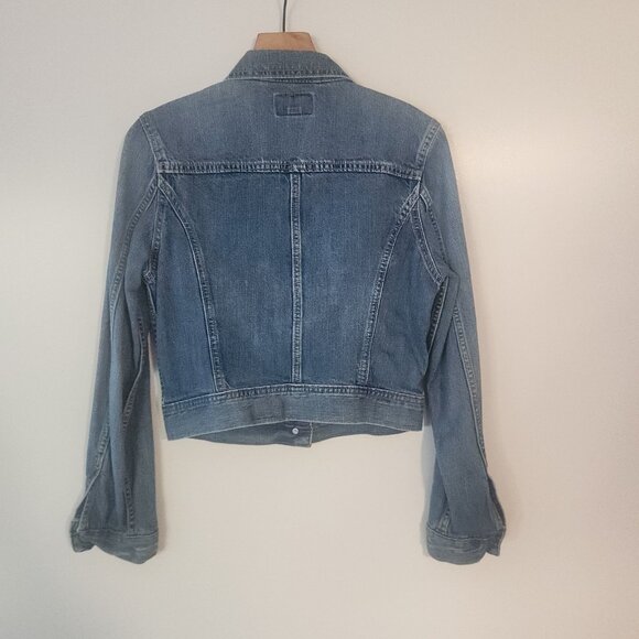 VTG Women’s Levis Denim Jacket Type 1 Cropped Cotton Red Tab Womens Medium - Picture 9 of 16